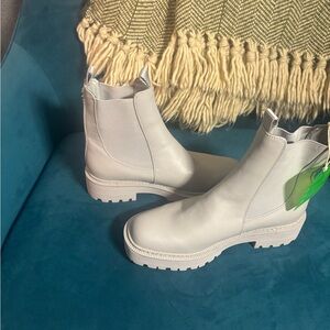 Sam Edelman Gray Ankle Boots with Chunky Sole